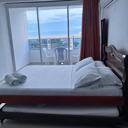 Fabuloso Estudio Con Vista Al Laguito Cartagena