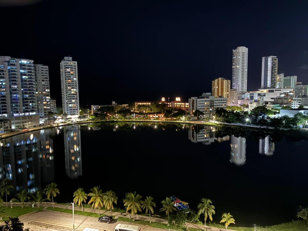 Fabuloso Estudio Con Vista Al Laguito Apartamento Cartagena